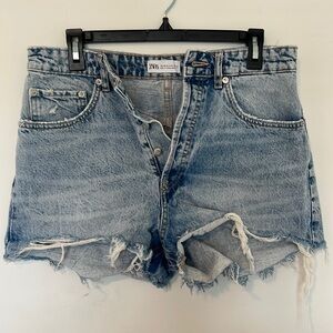 Zara shorts size US 8 EU 40